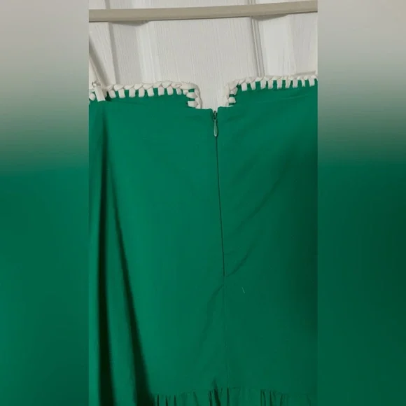 TCEC Vibrant Green Mini Dress with White Accents - Picture 7 of 8